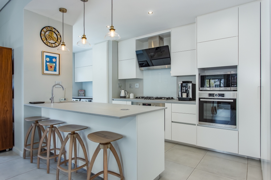 4 Bedroom Property for Sale in Val De Vie Estate Western Cape